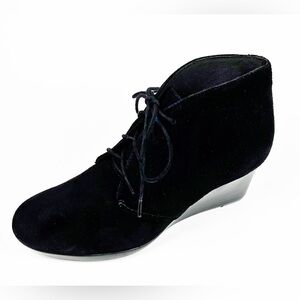 Clarks Bendables Black Suede Wedge Oxford Size 8.5